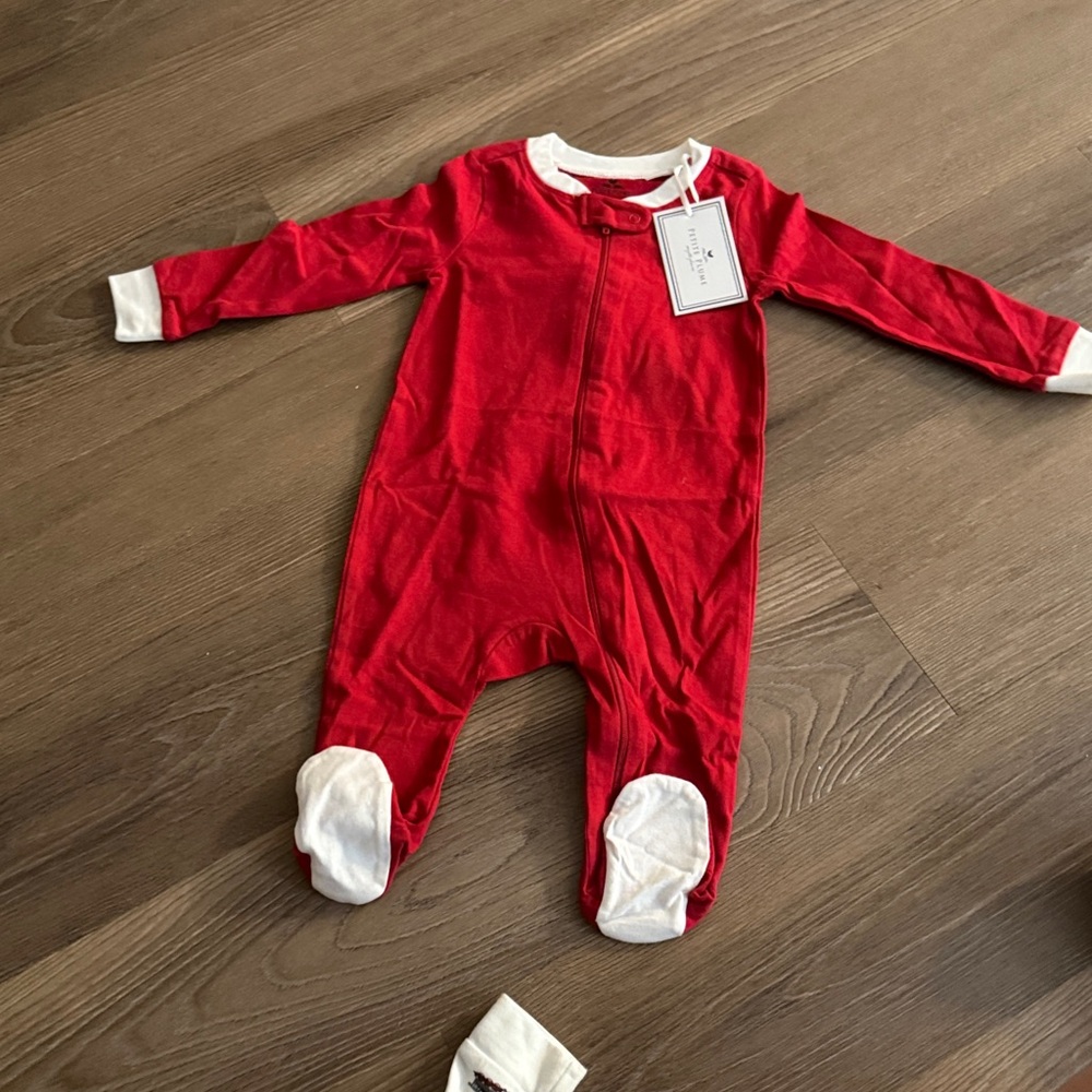 NWT Petite Plume holiday season footies in red
